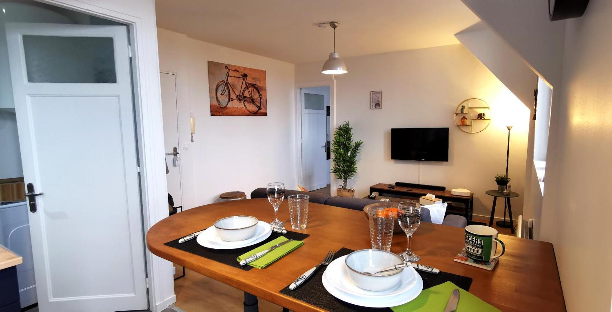Reims - Ideal Pour Pro En Deplacement *wifi Rapide *vue Panoramique *parking Facile